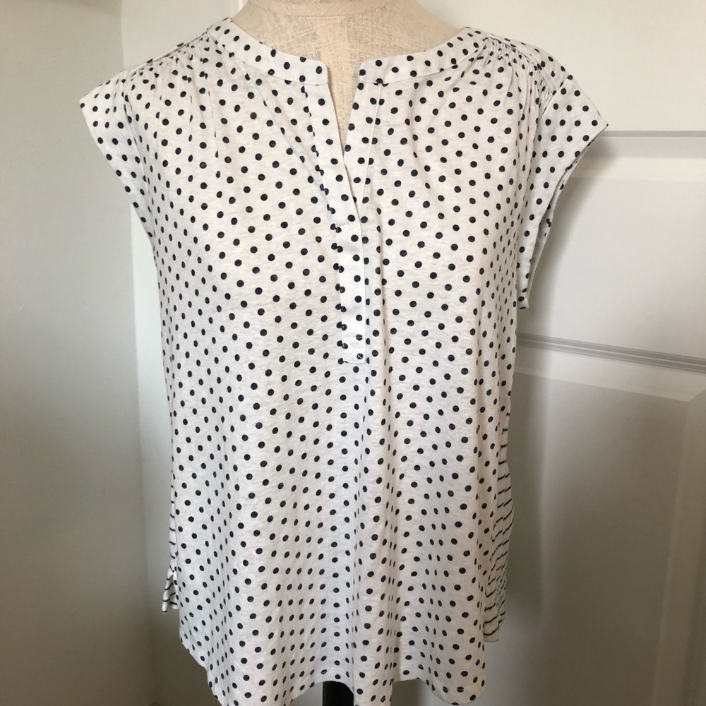 Daniel Rainn White Polka Dot Cap-Sleeve Top